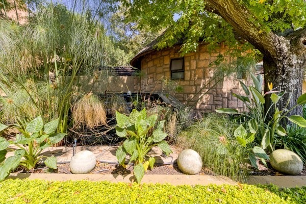2 Bedroom Property for Sale in Lonehill Gauteng