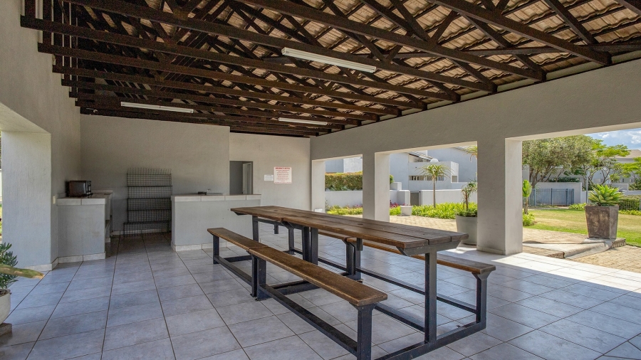 2 Bedroom Property for Sale in Broadacres Gauteng