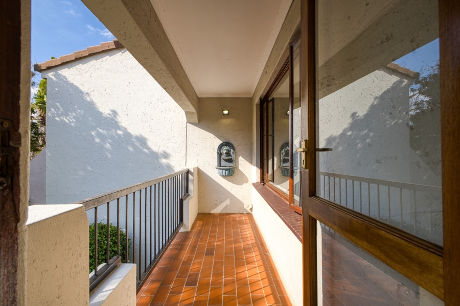 To Let 2 Bedroom Property for Rent in Sunninghill Gauteng