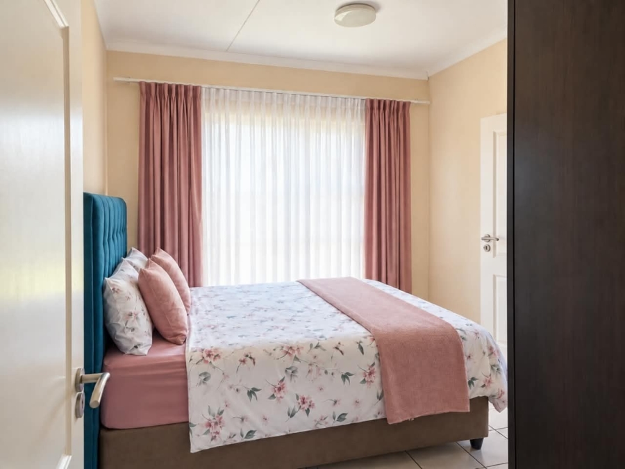 2 Bedroom Property for Sale in Noordwyk Gauteng