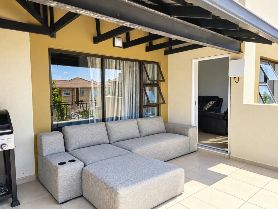 2 Bedroom Property for Sale in Noordwyk Gauteng