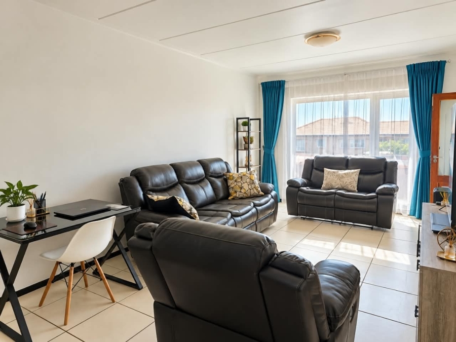 2 Bedroom Property for Sale in Noordwyk Gauteng