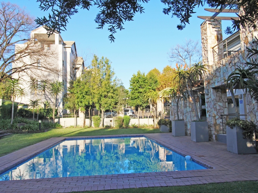 To Let 2 Bedroom Property for Rent in Bryanston Gauteng
