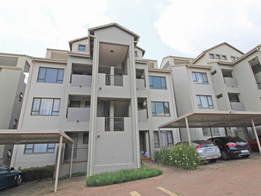 To Let 2 Bedroom Property for Rent in Bryanston Gauteng