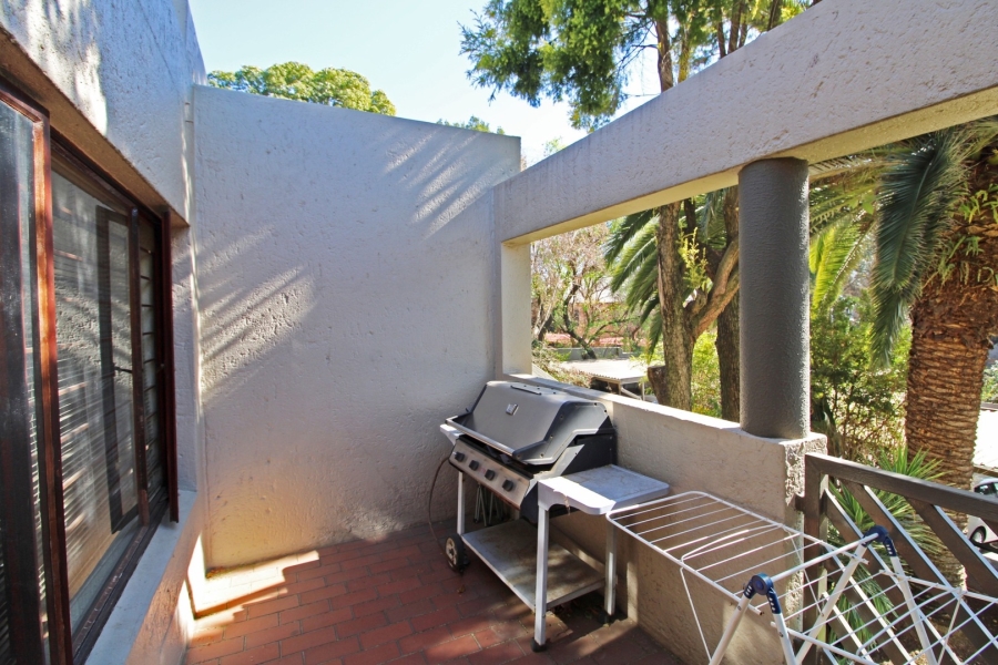 2 Bedroom Property for Sale in Bryanston Gauteng