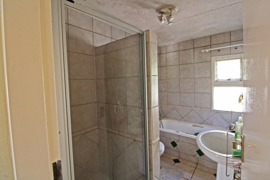 2 Bedroom Property for Sale in Bryanston Gauteng