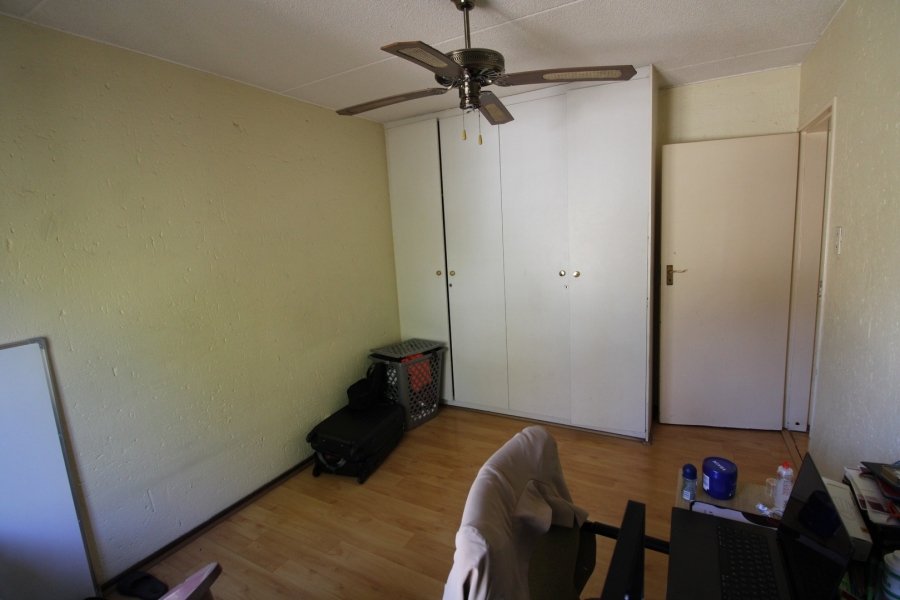 2 Bedroom Property for Sale in Bryanston Gauteng