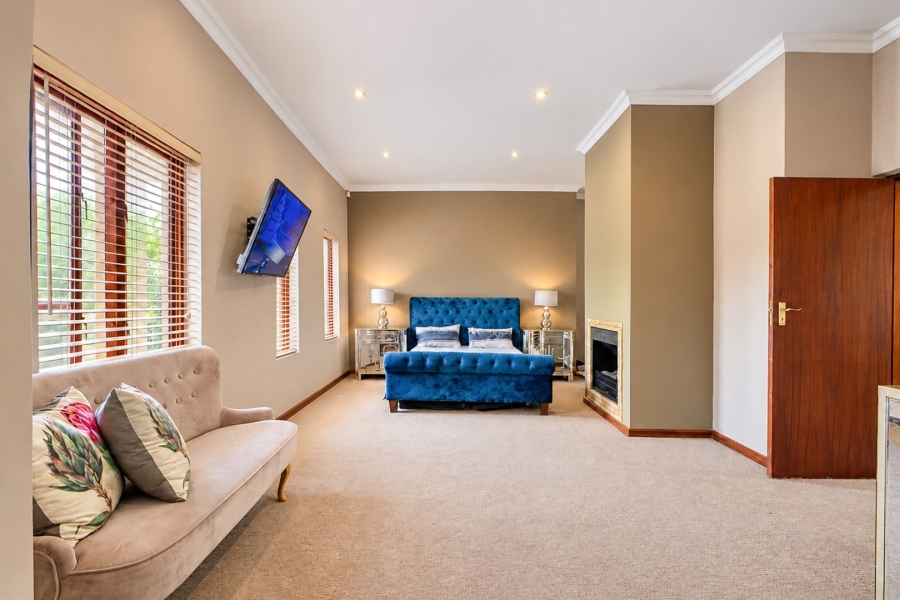 4 Bedroom Property for Sale in Broadacres Gauteng