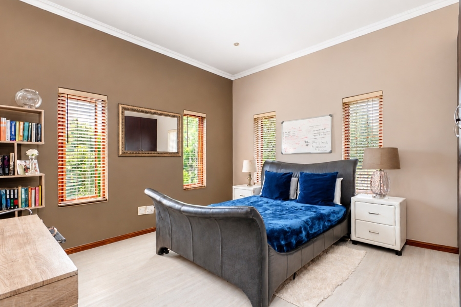 4 Bedroom Property for Sale in Broadacres Gauteng