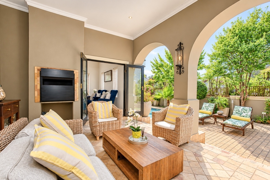 4 Bedroom Property for Sale in Broadacres Gauteng