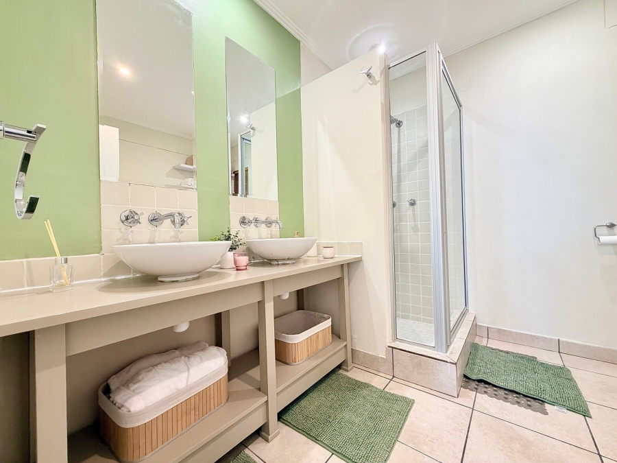 2 Bedroom Property for Sale in Morningside Gauteng