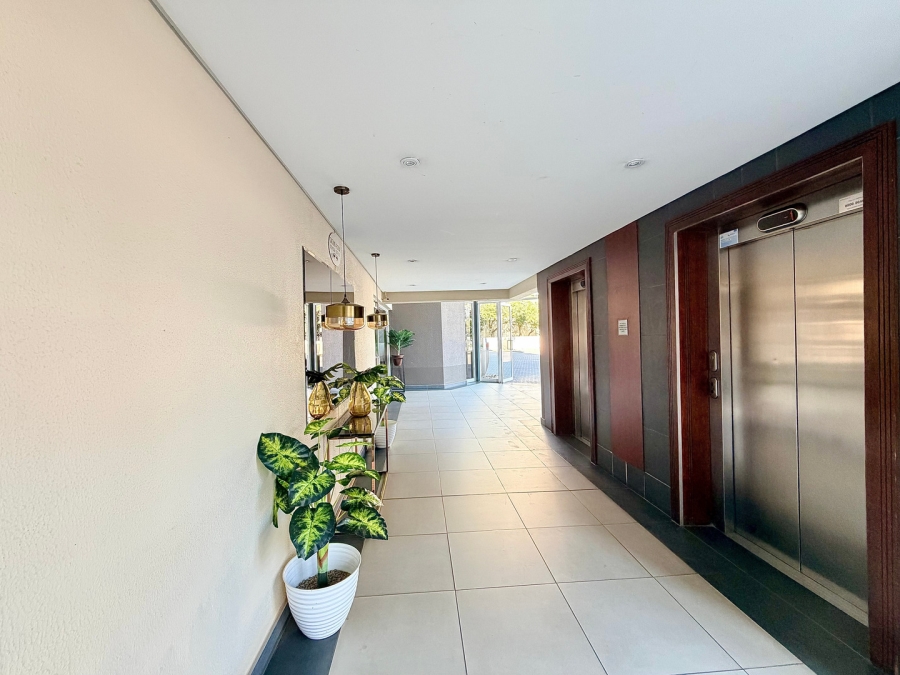 2 Bedroom Property for Sale in Morningside Gauteng