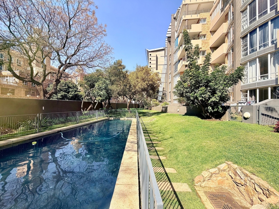 2 Bedroom Property for Sale in Morningside Gauteng
