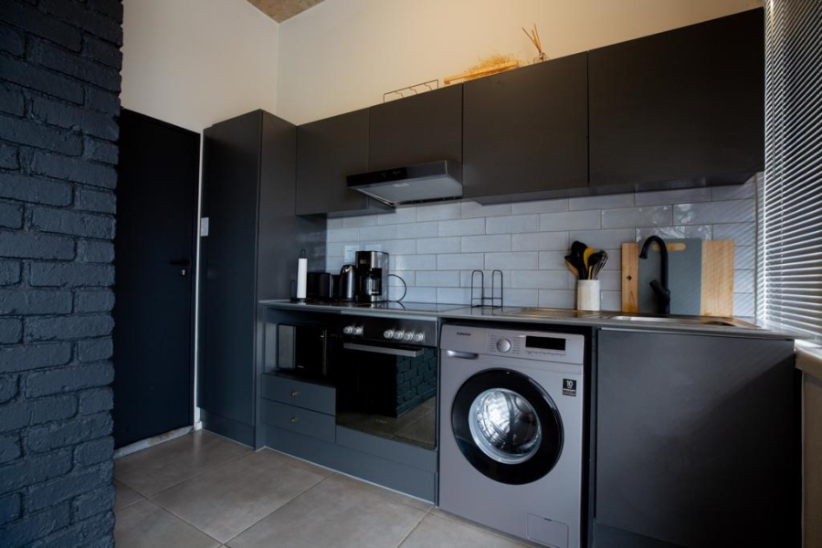 1 Bedroom Property for Sale in Sandown Gauteng