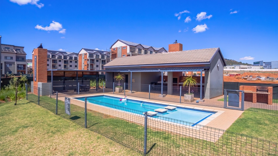To Let 2 Bedroom Property for Rent in Wilgeheuwel Gauteng