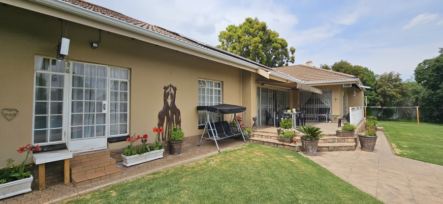 3 Bedroom Property for Sale in Three Rivers East Gauteng