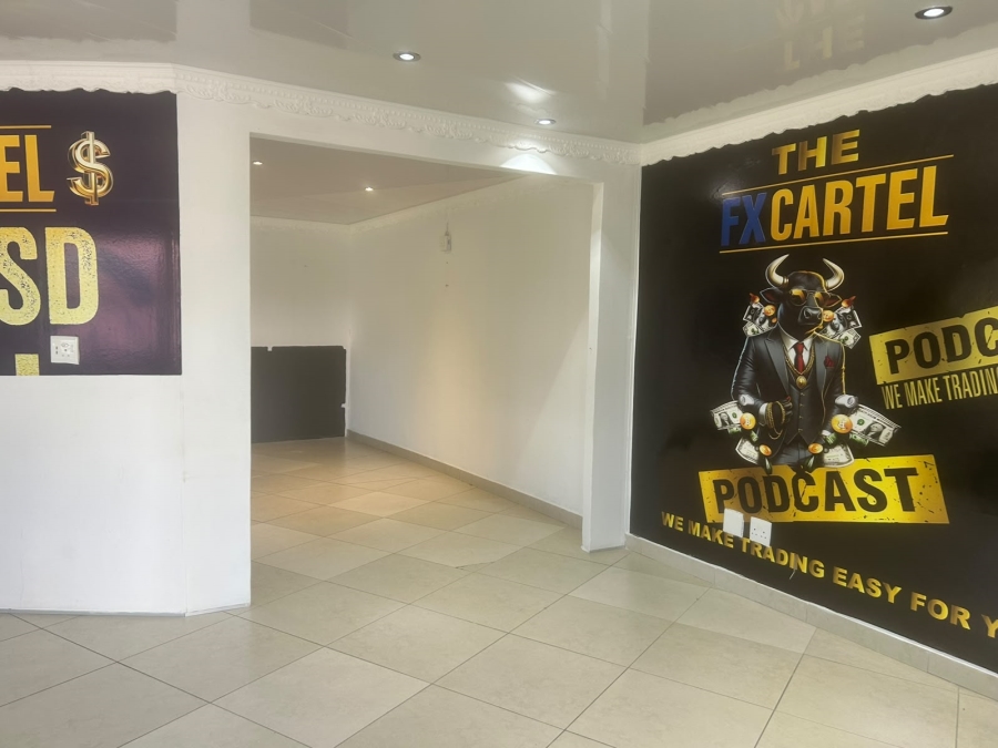 To Let Commercial Property for Rent in Mondeor Gauteng