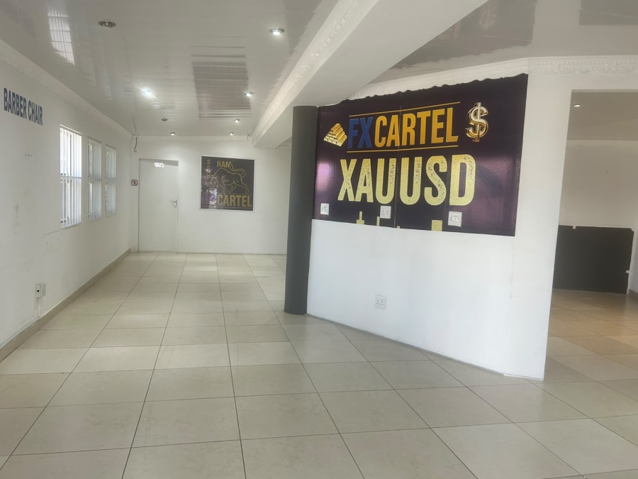 To Let Commercial Property for Rent in Mondeor Gauteng