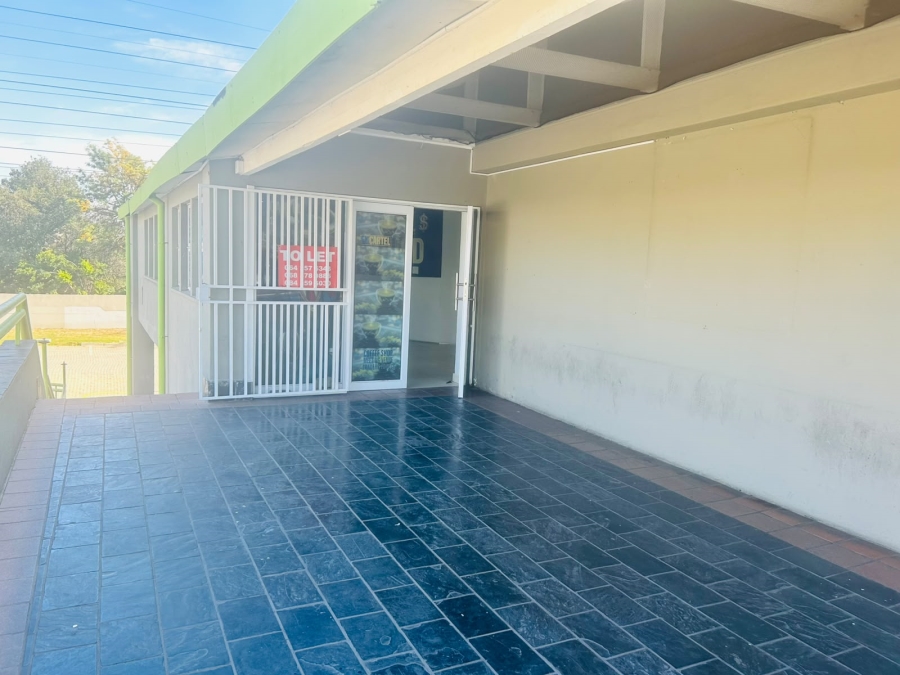 To Let Commercial Property for Rent in Mondeor Gauteng