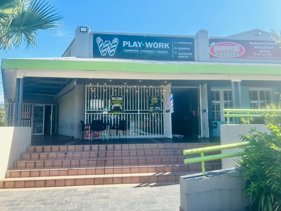 To Let Commercial Property for Rent in Mondeor Gauteng