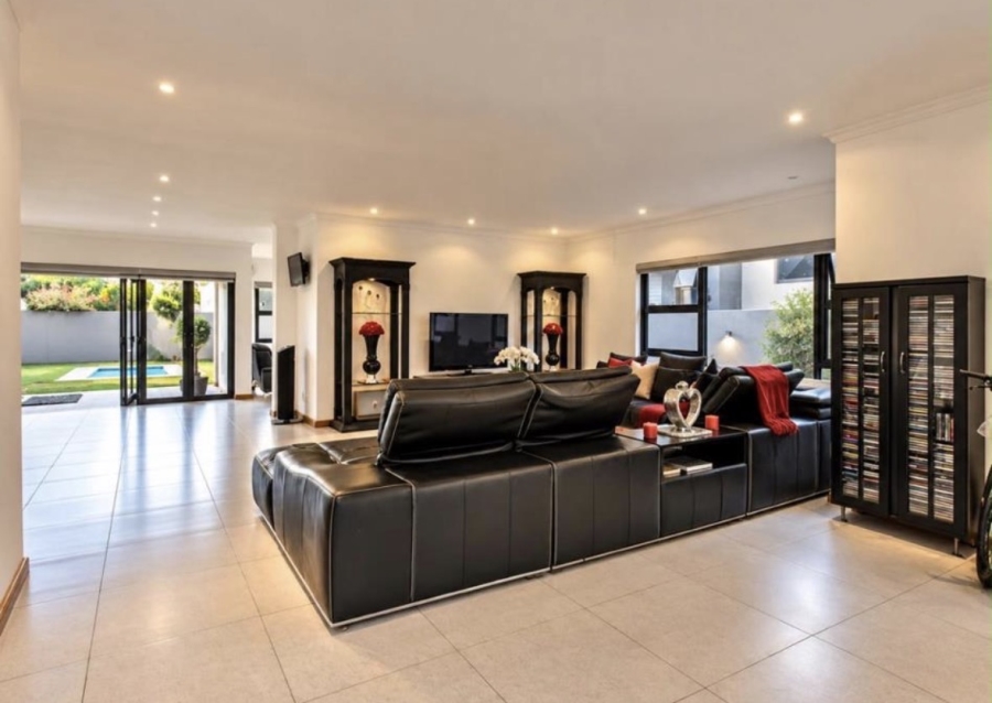 4 Bedroom Property for Sale in Eye of Africa Gauteng
