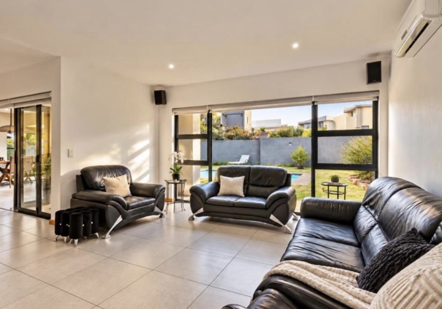 4 Bedroom Property for Sale in Eye of Africa Gauteng