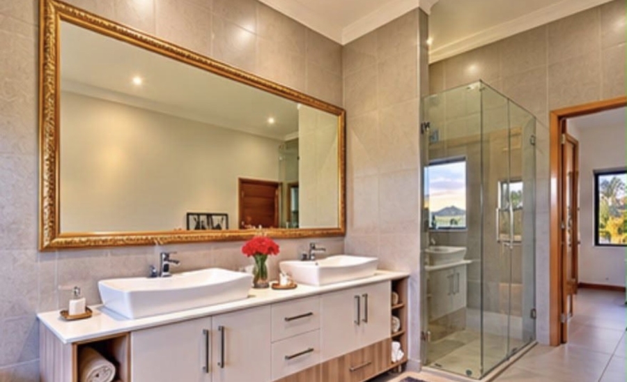 4 Bedroom Property for Sale in Eye of Africa Gauteng