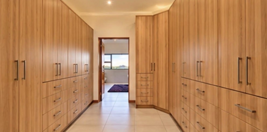 4 Bedroom Property for Sale in Eye of Africa Gauteng
