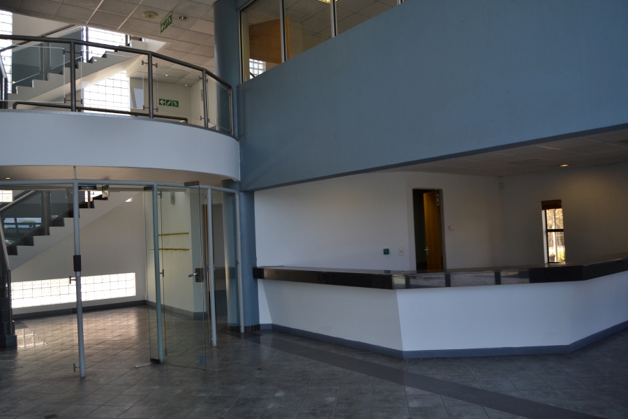 To Let Commercial Property for Rent in Jet Park Gauteng