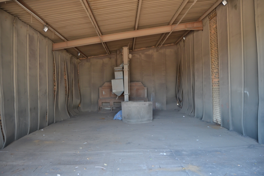 To Let Commercial Property for Rent in Jet Park Gauteng