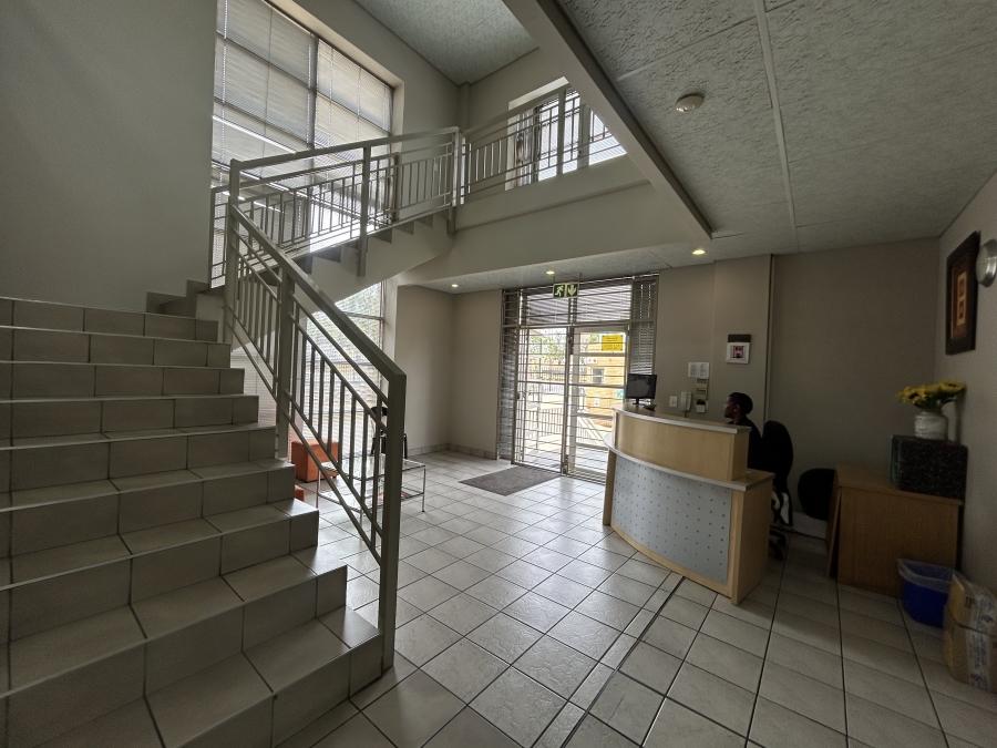To Let Commercial Property for Rent in Spartan Gauteng