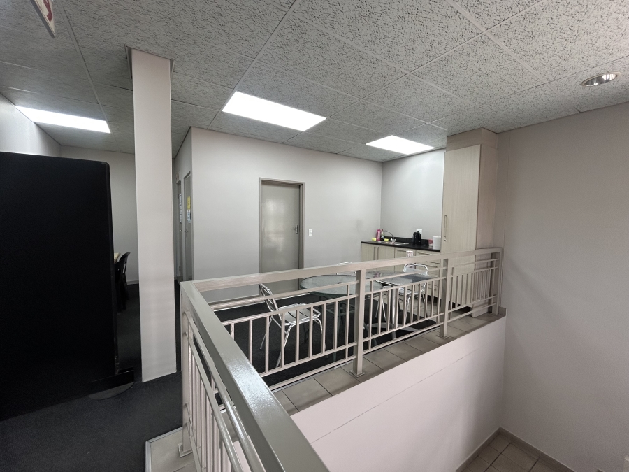 To Let Commercial Property for Rent in Spartan Gauteng