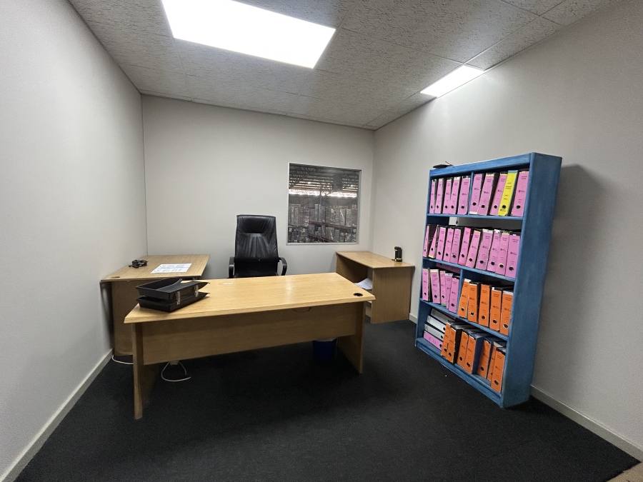 To Let Commercial Property for Rent in Spartan Gauteng