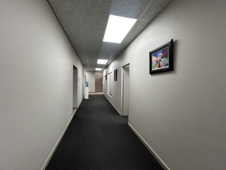 To Let Commercial Property for Rent in Spartan Gauteng