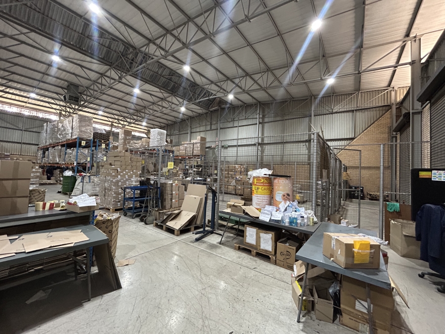 To Let Commercial Property for Rent in Spartan Gauteng
