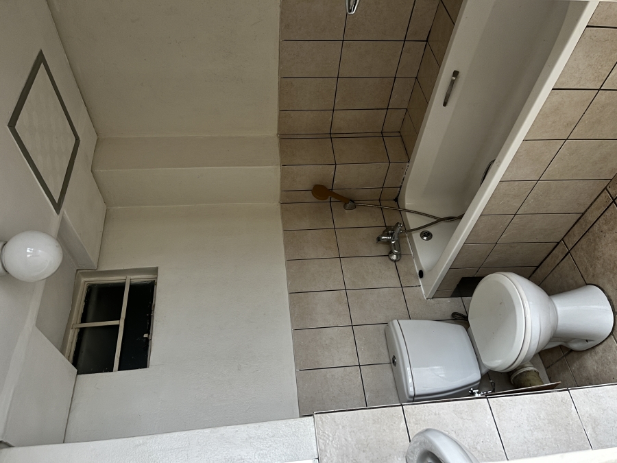 To Let 1 Bedroom Property for Rent in Braamfontein Werf Gauteng
