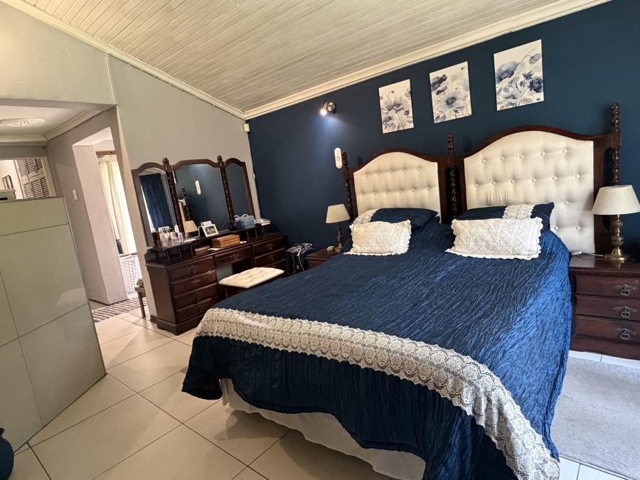 5 Bedroom Property for Sale in Moregloed Gauteng