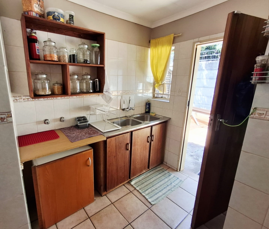 3 Bedroom Property for Sale in Waverley Gauteng