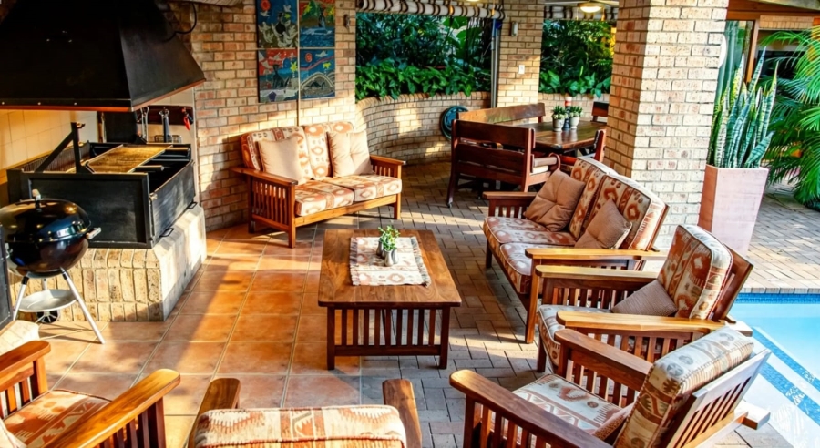 4 Bedroom Property for Sale in Florauna Gauteng