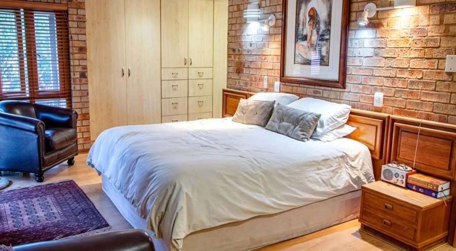 4 Bedroom Property for Sale in Florauna Gauteng