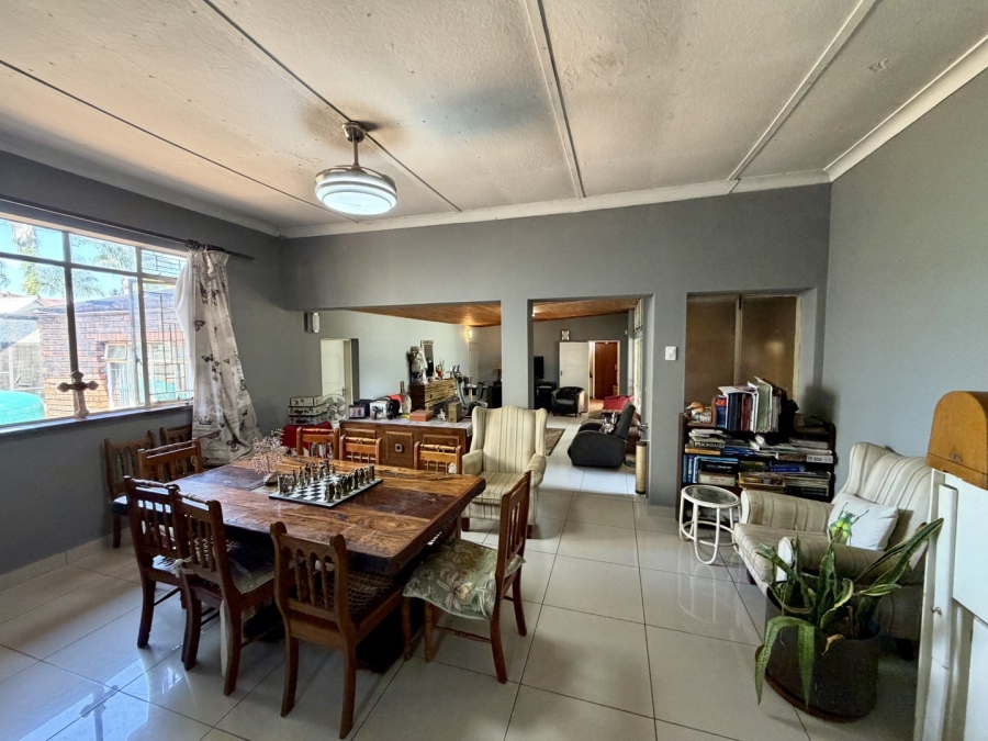 6 Bedroom Property for Sale in Ekklesia Gauteng