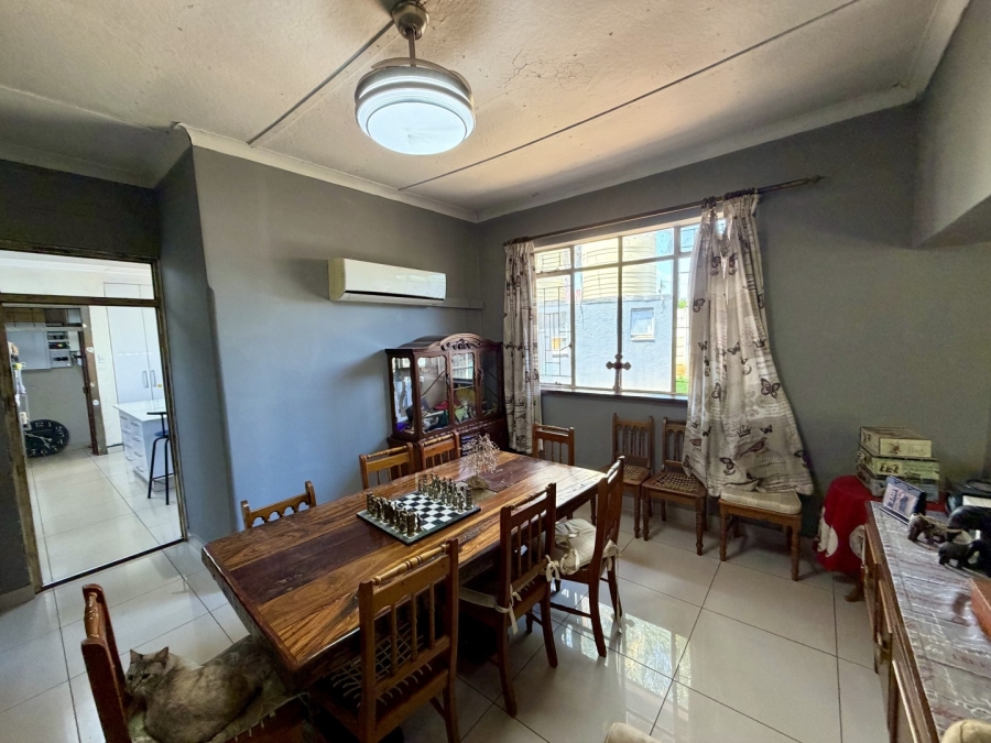 6 Bedroom Property for Sale in Ekklesia Gauteng