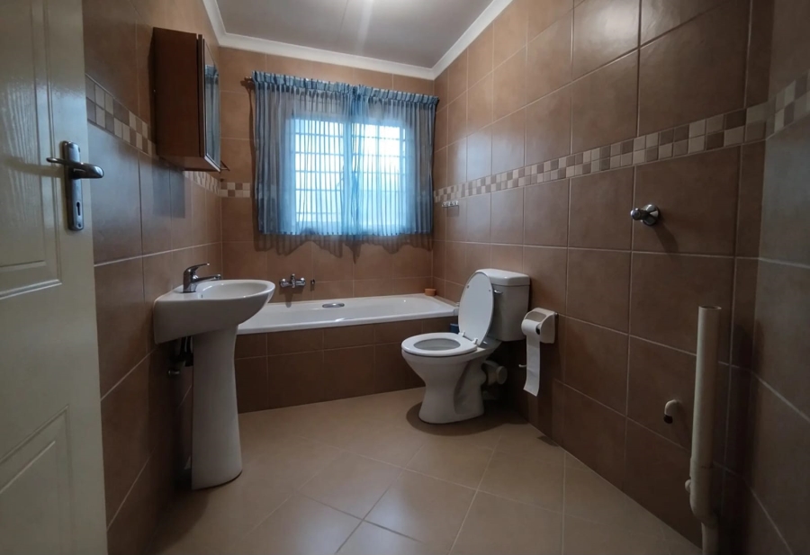 To Let 3 Bedroom Property for Rent in Annlin Gauteng