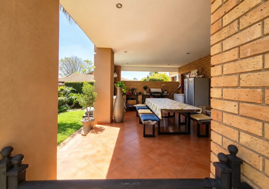 To Let 3 Bedroom Property for Rent in Magalieskruin Gauteng