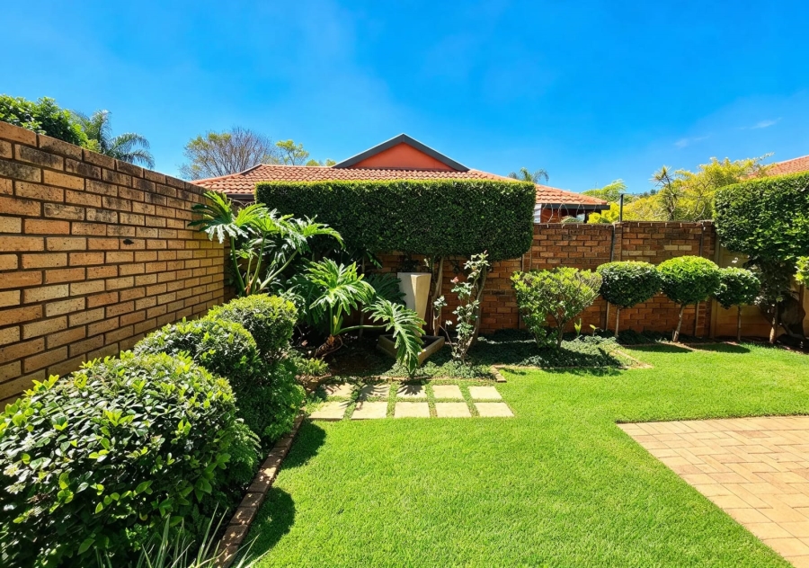 To Let 3 Bedroom Property for Rent in Magalieskruin Gauteng