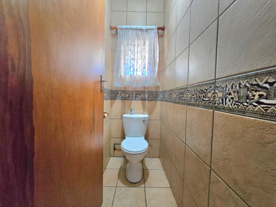 3 Bedroom Property for Sale in Villieria Gauteng