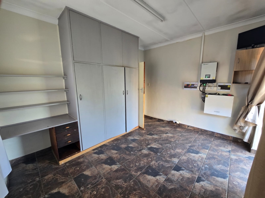 3 Bedroom Property for Sale in Villieria Gauteng