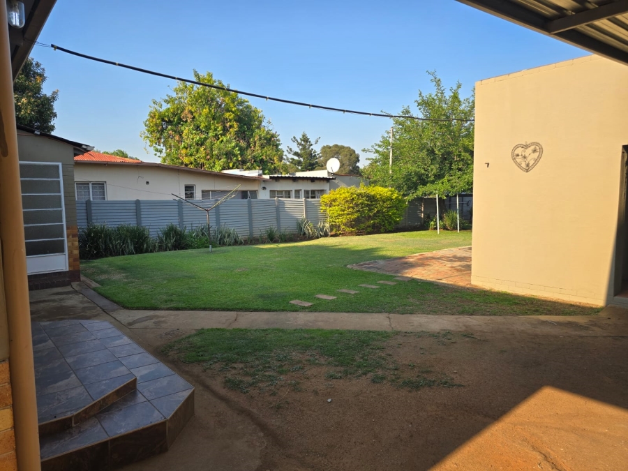 3 Bedroom Property for Sale in Villieria Gauteng