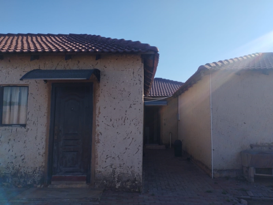 22 Bedroom Property for Sale in Highbury Gauteng
