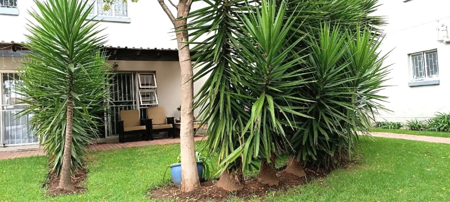 2 Bedroom Property for Sale in Greenstone Hill Gauteng